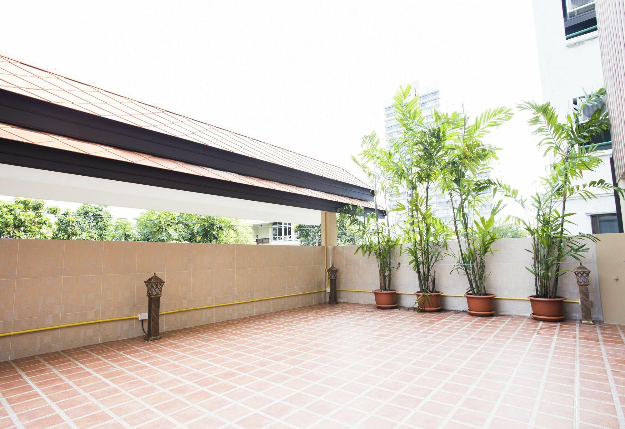 J&Y Hotel Latphrao 35 Banguecoque Exterior foto